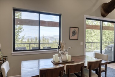 Lake Roosevelt Custom-Built Home in Fruitland, Washington - photo 13