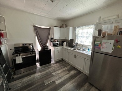 Excellent investment opportunity with immediate rental income! - photo 12