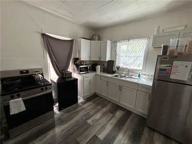 Excellent investment opportunity with immediate rental income! - photo 13