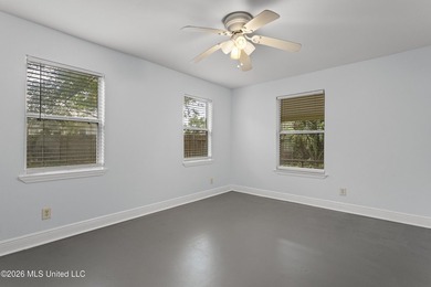 Coastal Cottage Living Just Blocks from the Beach & Train Depot - photo 22