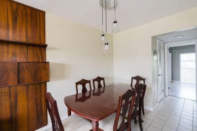 Beautifully updated 1 bed / 1 bath condo in highly desirable - photo 4