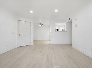 **NEWLY RENOVATED**Tucked into the heart of Carmel Mountain - photo 5
