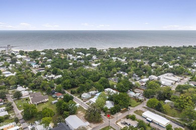 Coastal Cottage Living Just Blocks from the Beach & Train Depot - photo 42