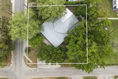 Coastal Cottage Living Just Blocks from the Beach & Train Depot - photo 49