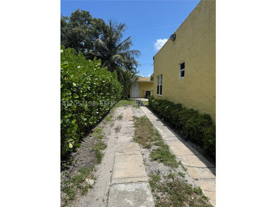 Investment opportunity.Turnkey triplex ready to produce much - photo 3