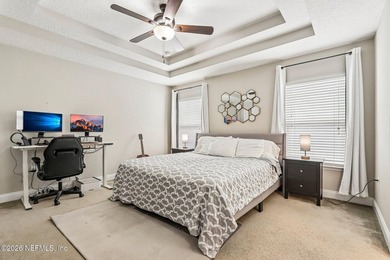 This 2015 stunning 4/2 in the desirable Abby Glen community is - photo 6