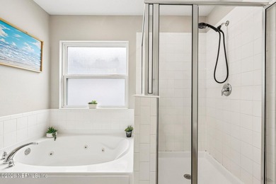This 2015 stunning 4/2 in the desirable Abby Glen community is - photo 8