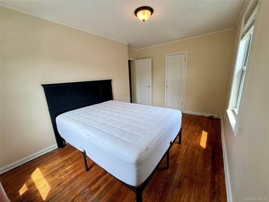 Prime North Flushing Location! This renovated and - photo 12