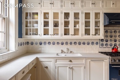 One of the most significant 30-foot wide townhouses on possibly - photo 13