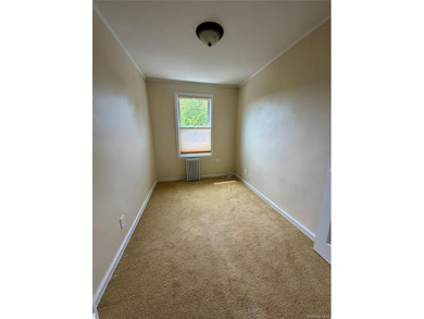 Prime North Flushing Location! This renovated and - photo 14