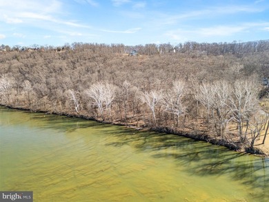 Discover the potential of this 4.9+/- acre waterfront parcel on - photo 15