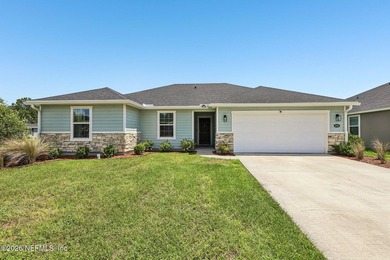 Bright and inviting 3-bedroom, 2-bath home on a spacious corner - photo 1