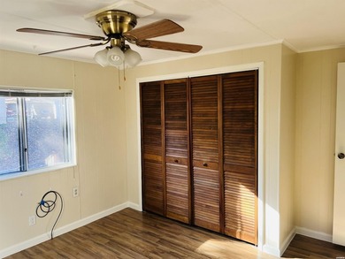 Investors take notice...Three mobile homes(lot not included) - photo 5