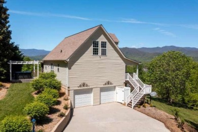 Lake Home For Sale in Hayesville, North Carolina