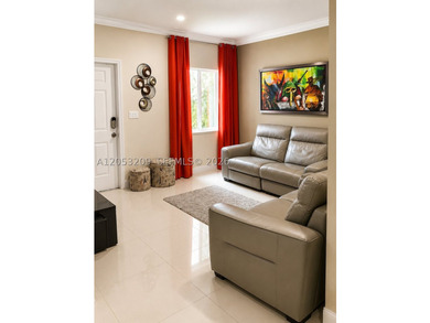 Beautifully maintained 3-bedroom, 2.5-bath townhome in the - photo 6