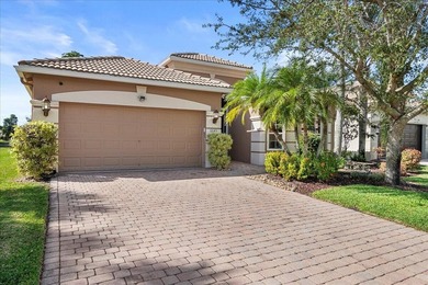 (private lake, pond, coastal) Home For Sale in Lake Worth Florida