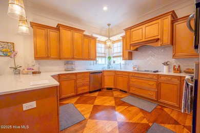 Classy and Timeless Home in Gated Waterford Community - White - photo 14