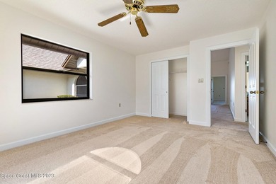 Here's your Chance of a lifetime to own a waterfront home - photo 14