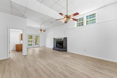 Charming Lakefront Retreat on 9.5 Acres - Private, Peaceful, and - photo 18