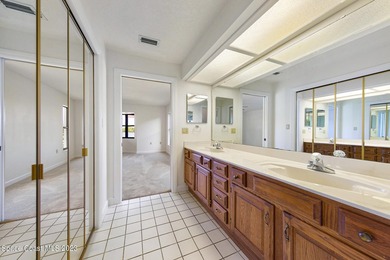 Here's your Chance of a lifetime to own a waterfront home - photo 23