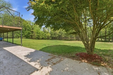 Charming Lakefront Retreat on 9.5 Acres - Private, Peaceful, and - photo 29