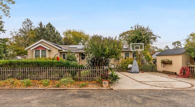 (private lake, pond, coastal) Home For Sale in Erma New Jersey