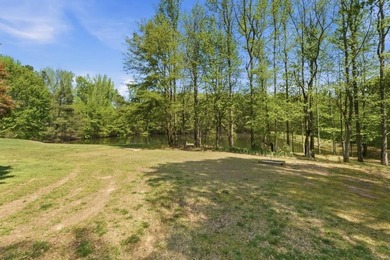 Charming Lakefront Retreat on 9.5 Acres - Private, Peaceful, and - photo 31