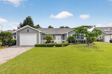 THIS BEAUTIFUL UPDATED 3 BEDROOM 2 BATH VILLA IS READY FOR A NEW - photo 1