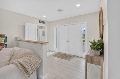 THIS BEAUTIFUL UPDATED 3 BEDROOM 2 BATH VILLA IS READY FOR A NEW - photo 5