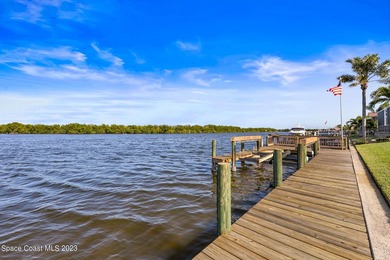 Here's your Chance of a lifetime to own a waterfront home - photo 40