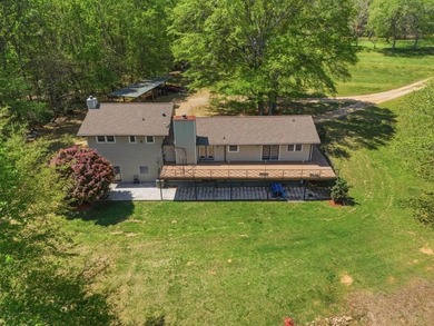 Charming Lakefront Retreat on 9.5 Acres - Private, Peaceful, and - photo 44