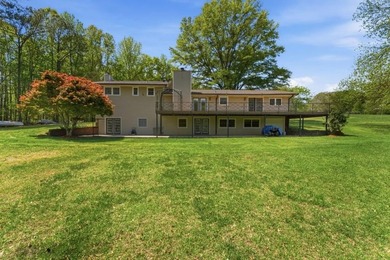 Charming Lakefront Retreat on 9.5 Acres - Private, Peaceful, and - photo 45