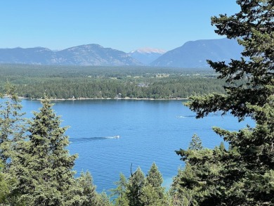 Lake Home ActiveUnderContr in Whitefish, Montana