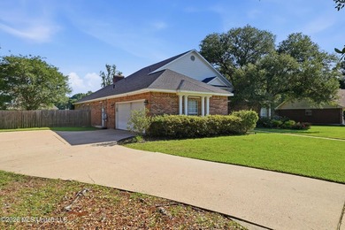 Beautiful 4BR/3BA home in desirable Bienville Place! This - photo 3