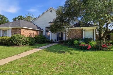 Beautiful 4BR/3BA home in desirable Bienville Place! This - photo 4