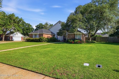 Beautiful 4BR/3BA home in desirable Bienville Place! This - photo 5