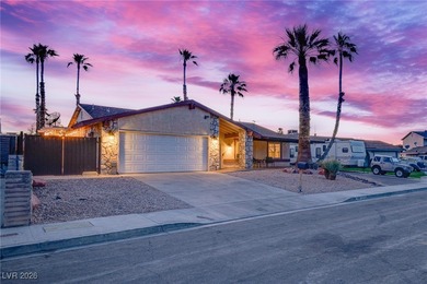 **SPACIOUS HOUSE WITH PLENTY OF RV PARKING AND SPACE FOR TOYS