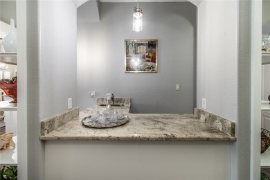 Beautiful stucco and stone home nestled in a quiet cul-de-sac - photo 13