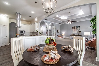 Beautiful stucco and stone home nestled in a quiet cul-de-sac - photo 18