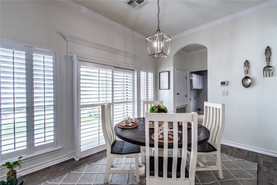 Beautiful stucco and stone home nestled in a quiet cul-de-sac - photo 19