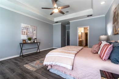 Beautiful stucco and stone home nestled in a quiet cul-de-sac - photo 22