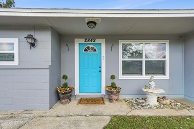Great starter home of investment property. Located next to FSCJ - photo 3