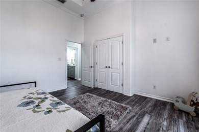 Beautiful stucco and stone home nestled in a quiet cul-de-sac - photo 34