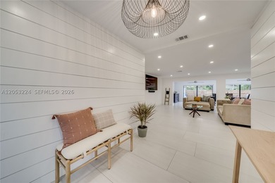 BEAUTIFUL NEWLY RENVATED RANCH HOME IN HOLLYWOOD! TASTEFULLY - photo 3