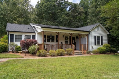 Mountain Island Lake Home For Sale in Huntersville North Carolina