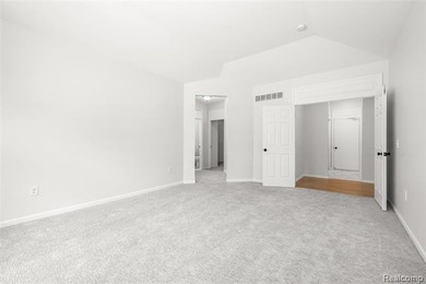 *****A CAPE-COD HOME (MASTER BEDROOM ON THE MAIN - photo 14