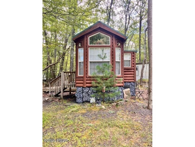 Lake Adventure Home For Sale in Milford Pennsylvania