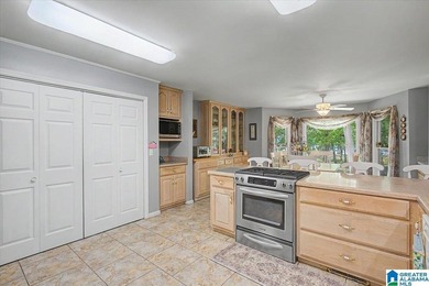 Welcome to lakefront living at its finest on beautiful Weiss - photo 23