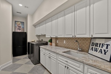 2026 UPDATED STUNNING 6BED,5BATH,2HALF-BATH,3GARAGE. MASSIVE - photo 26