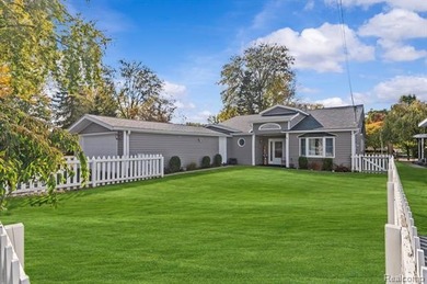 Portage Lake - Livingston County Home For Sale in Pinckney Michigan